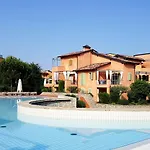 Borgo Del Torchio H3 Bybookinggardalake דירה מנרבה דל גארדה