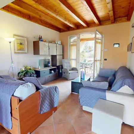 Borgo Del Torchio H3 Bybookinggardalake Appartement