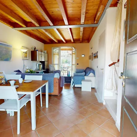 Appartement Borgo Del Torchio H3 Bybookinggardalake *